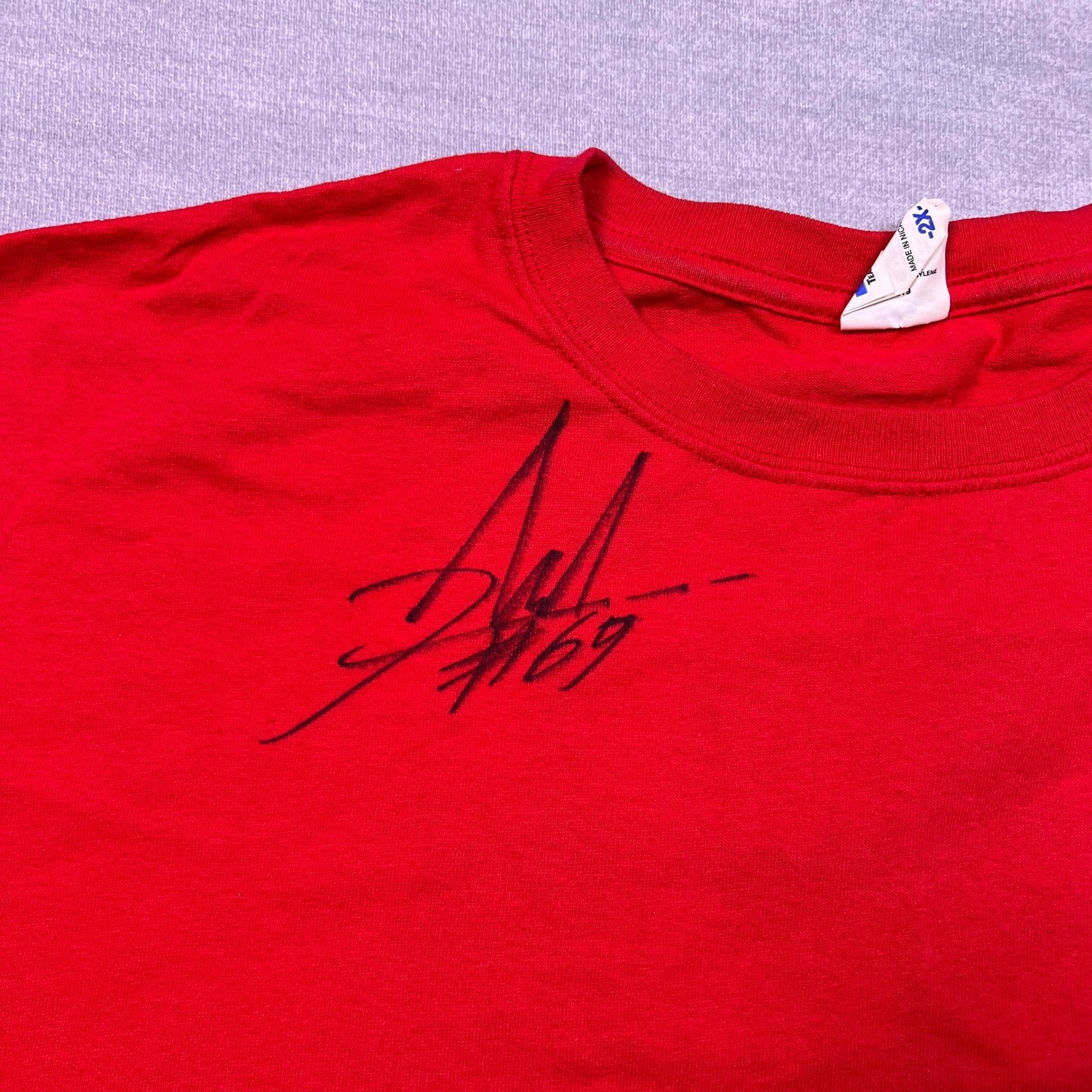 Nicky Hayden 69 SIGNED Red Graphic T Shirt Men’s 2X Anvil Pre Shrunk