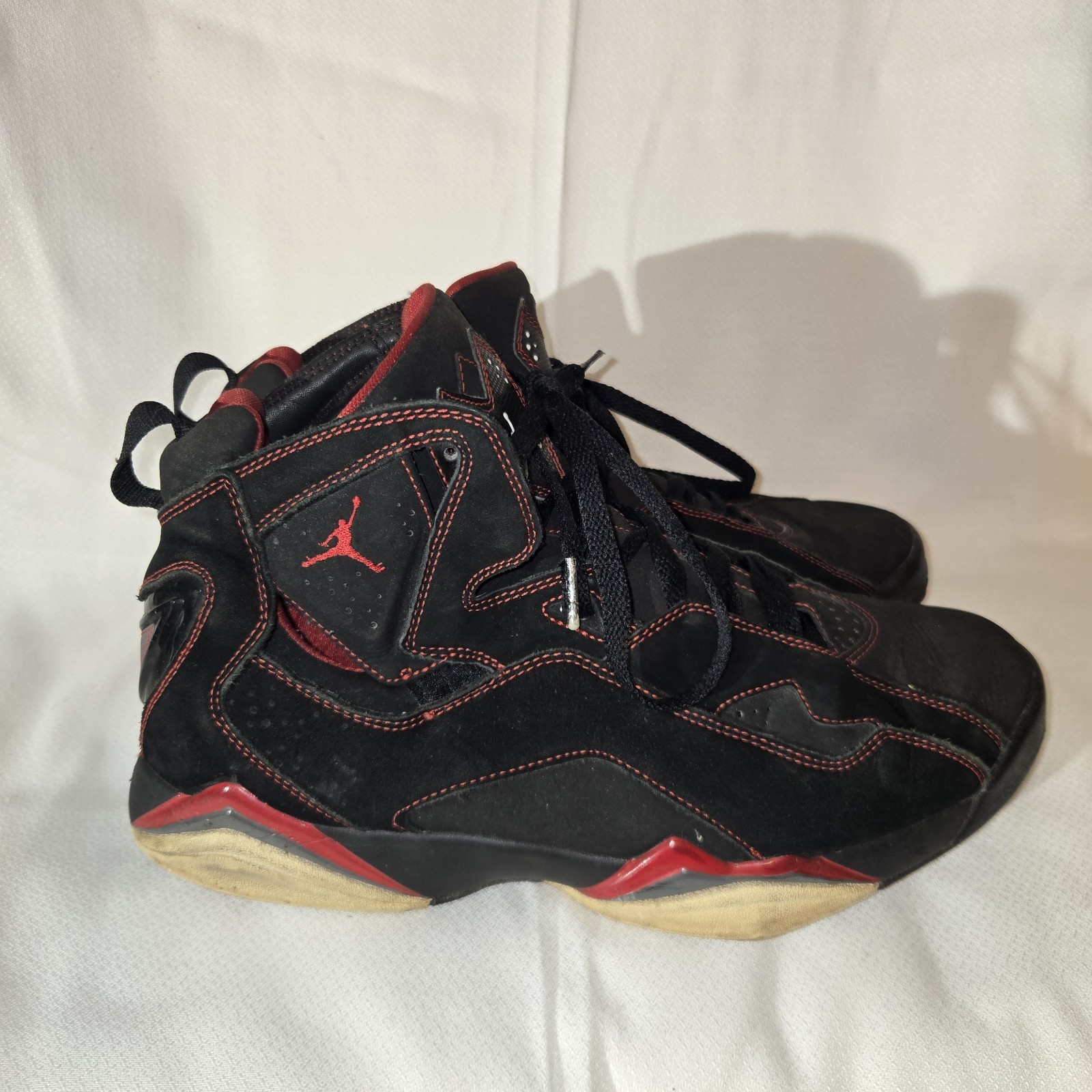 Jordan True Flight Men’s Mid Top Basketball Sneakers Black/Red 342964-061 2008