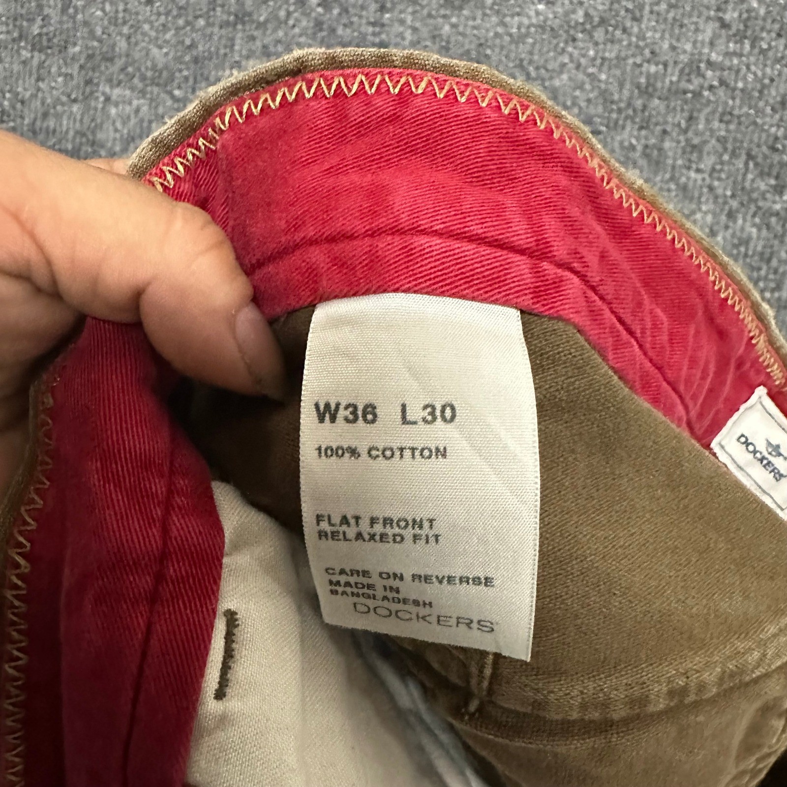 Dockers Pants Mens Size 36×30 Brown Relaxed Fit Flat Front Cotton Casual Chinos