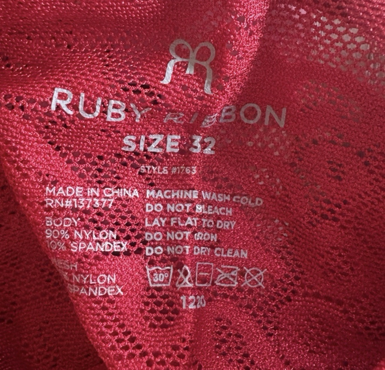 Ruby Ribbon Allure Demiette Cherry Red, Size 32