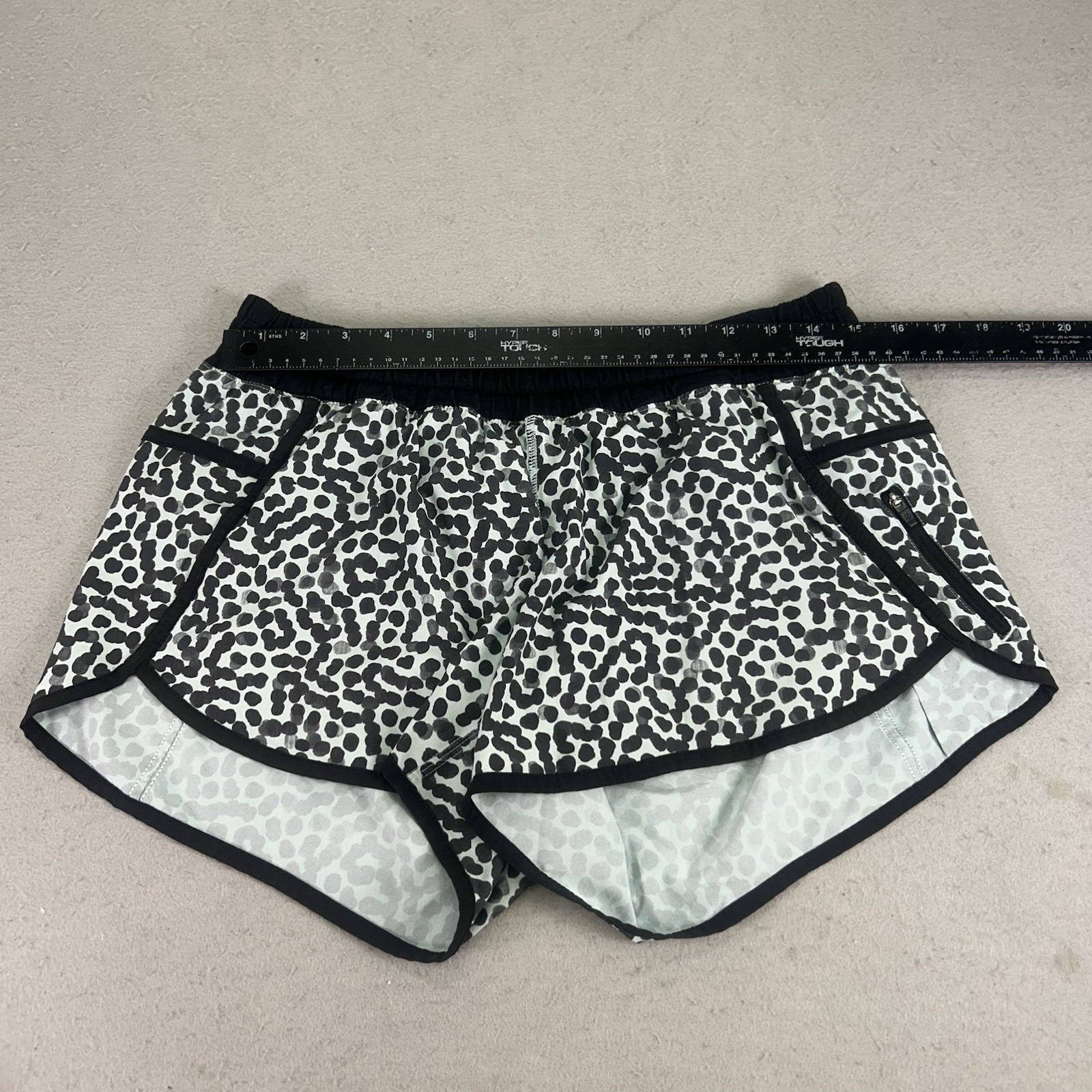 Lululemon Tracker Short III Sz 10 Ace Spot Tranquil Blue Black 4” Run Gym Yoga
