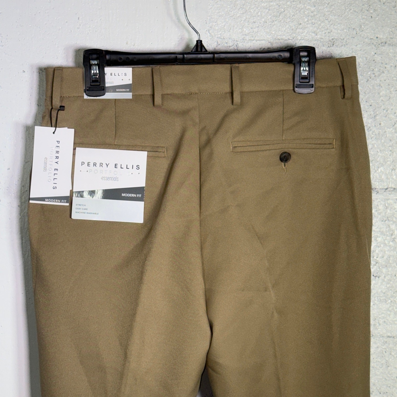Perry Ellis Portfolio Men’s Modern-Fit Twill Pants – Elmwood 30×30 $95