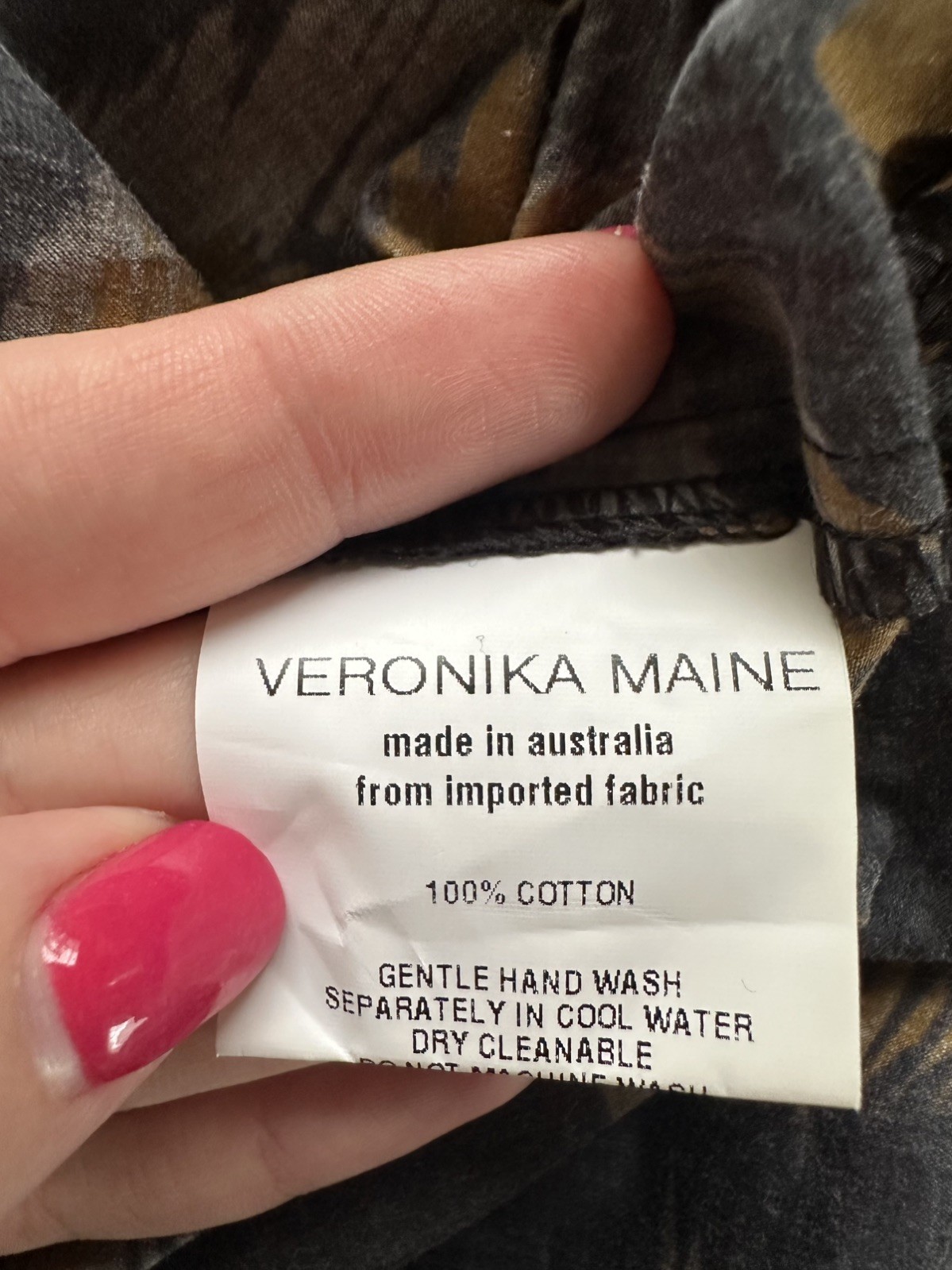 Veronika Maine 100% Cotton Tiger Long Sleeve Blouse Size 10 Brown Black V Neck