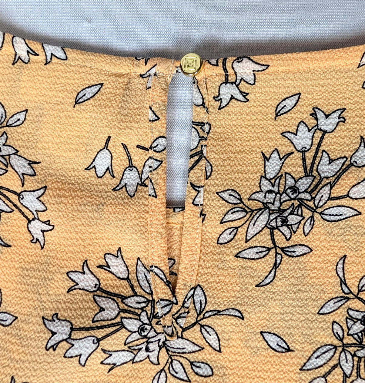 Liz Claiborne Women’s 2XL Yellow Floral Polyester Spandex Double Ruffle Cuff Top