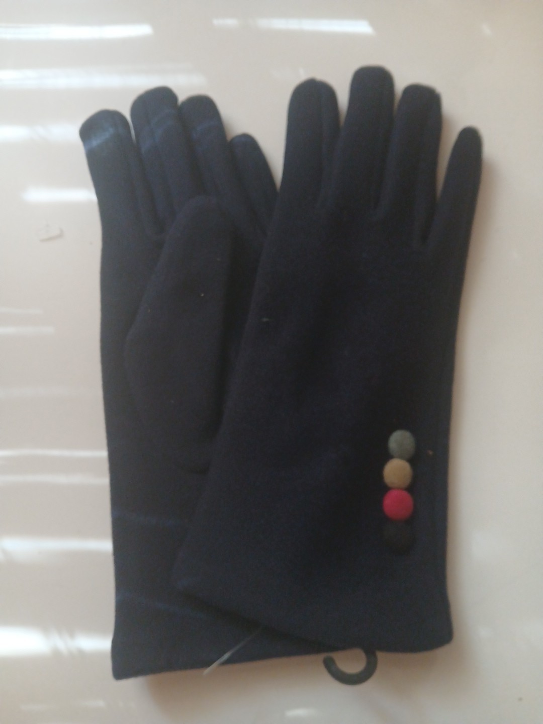 Women’s Gloves Smart Technology Touchscreen Compatible Four Button Detail Navy
