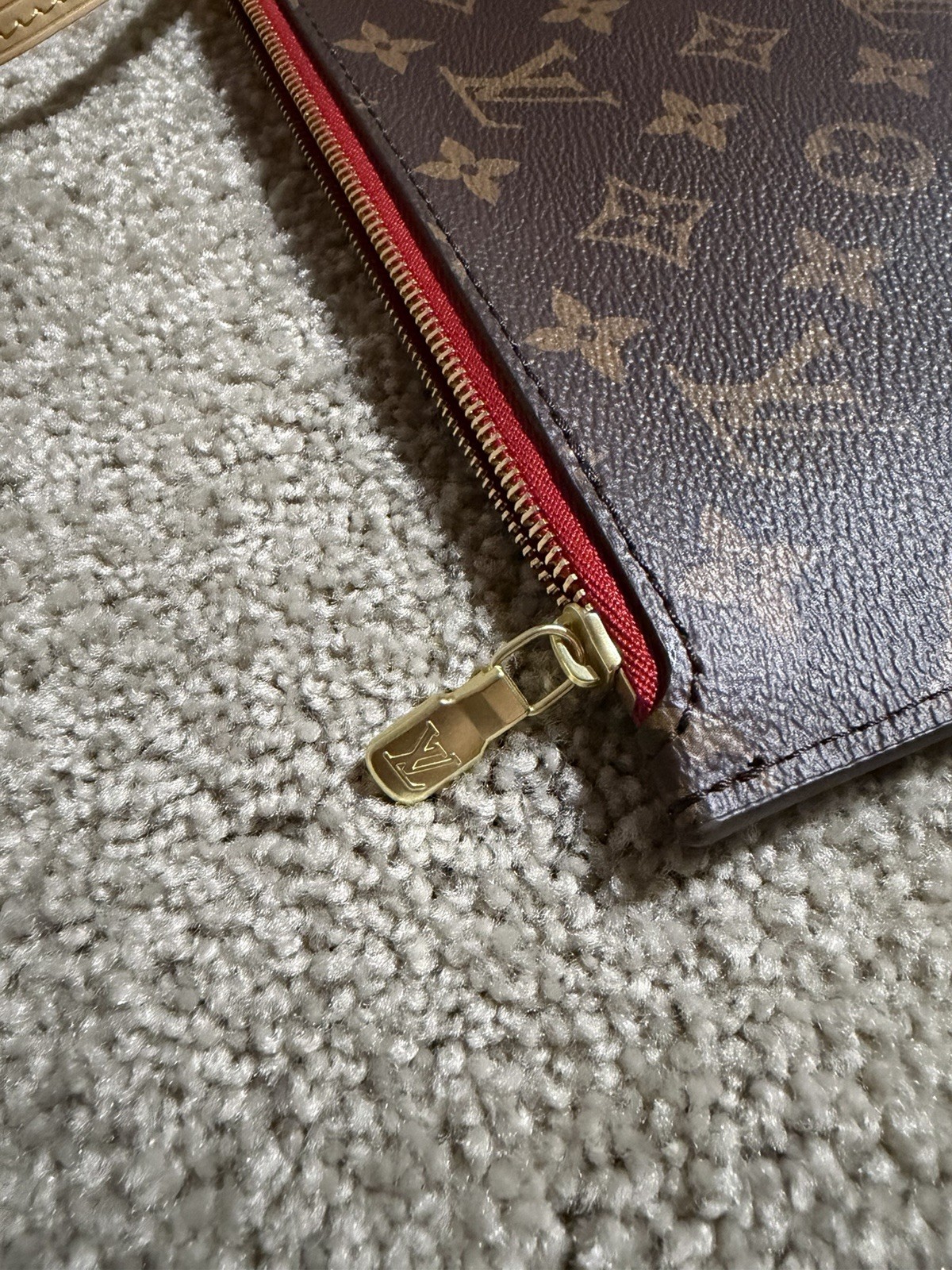 Louis Vuitton Monogram Wristlet Zip Pouch Brown/Red Lined Gold Hardware