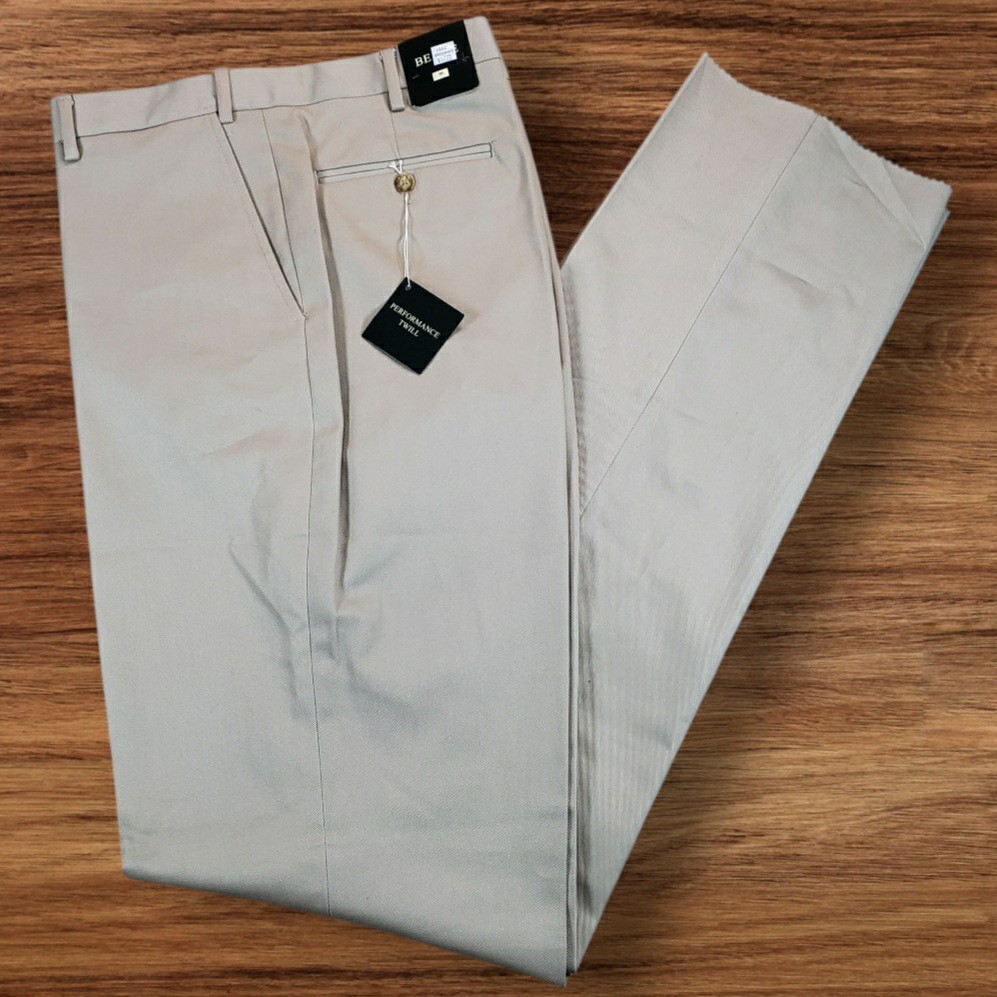 NWT Men’s Berle Tan Beige Flat Front Twill Khaki Pants Size 38 L
