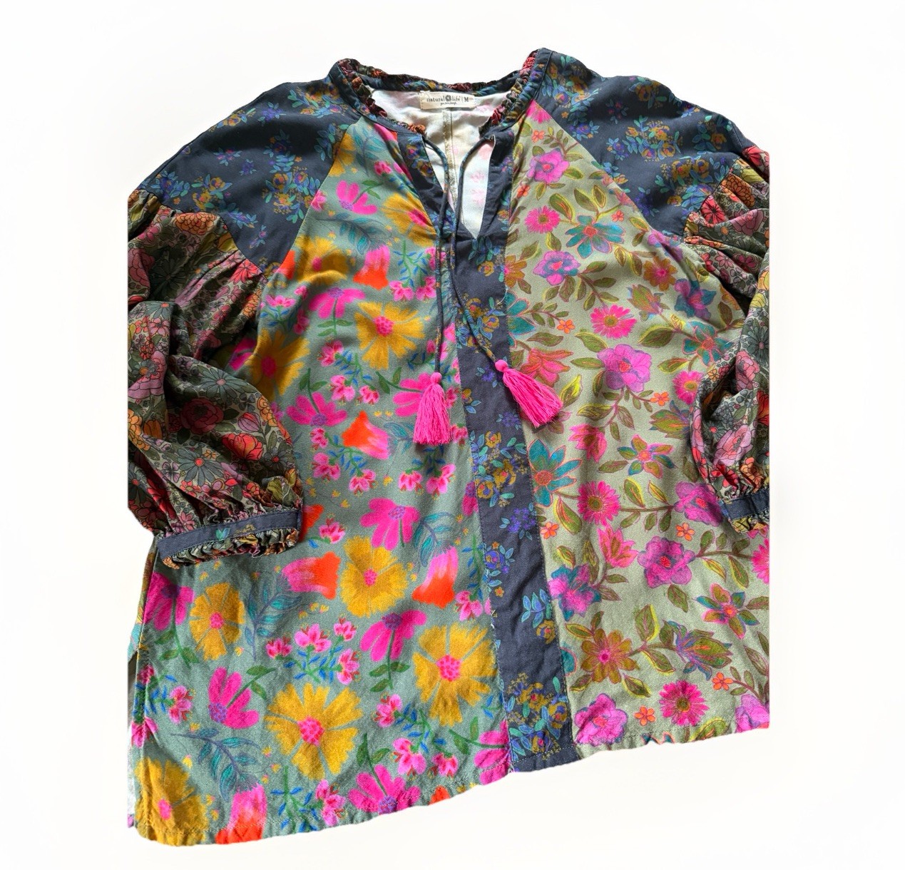 Natural Life Blouse Womens M Floral V Neck 3/4 Sleeve Boho Peasant Tassel Top