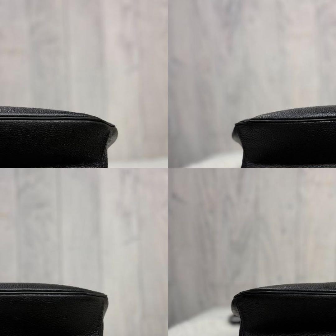 CELINE All Leather Black Vintage Tote Bag with Circle Turn Lock Authentic