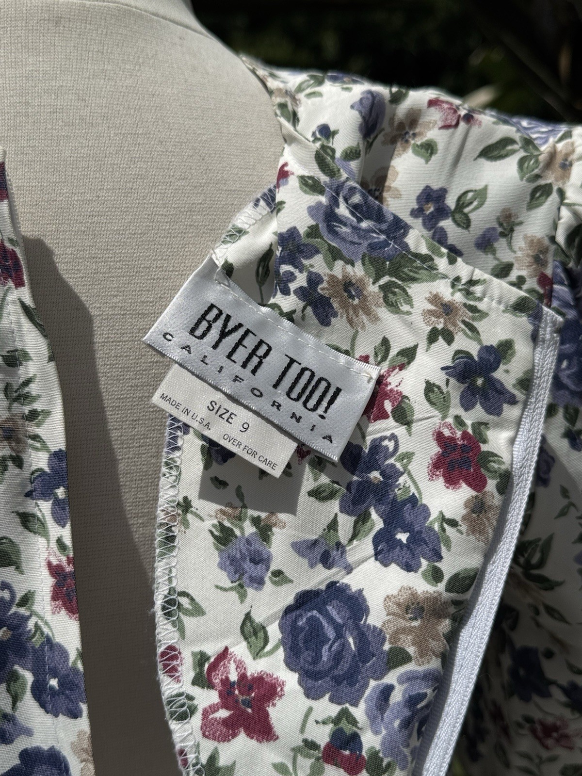 Vintage 90s Buyer Too California Floral Mini Rayon Sweetheart Neckline Dress M