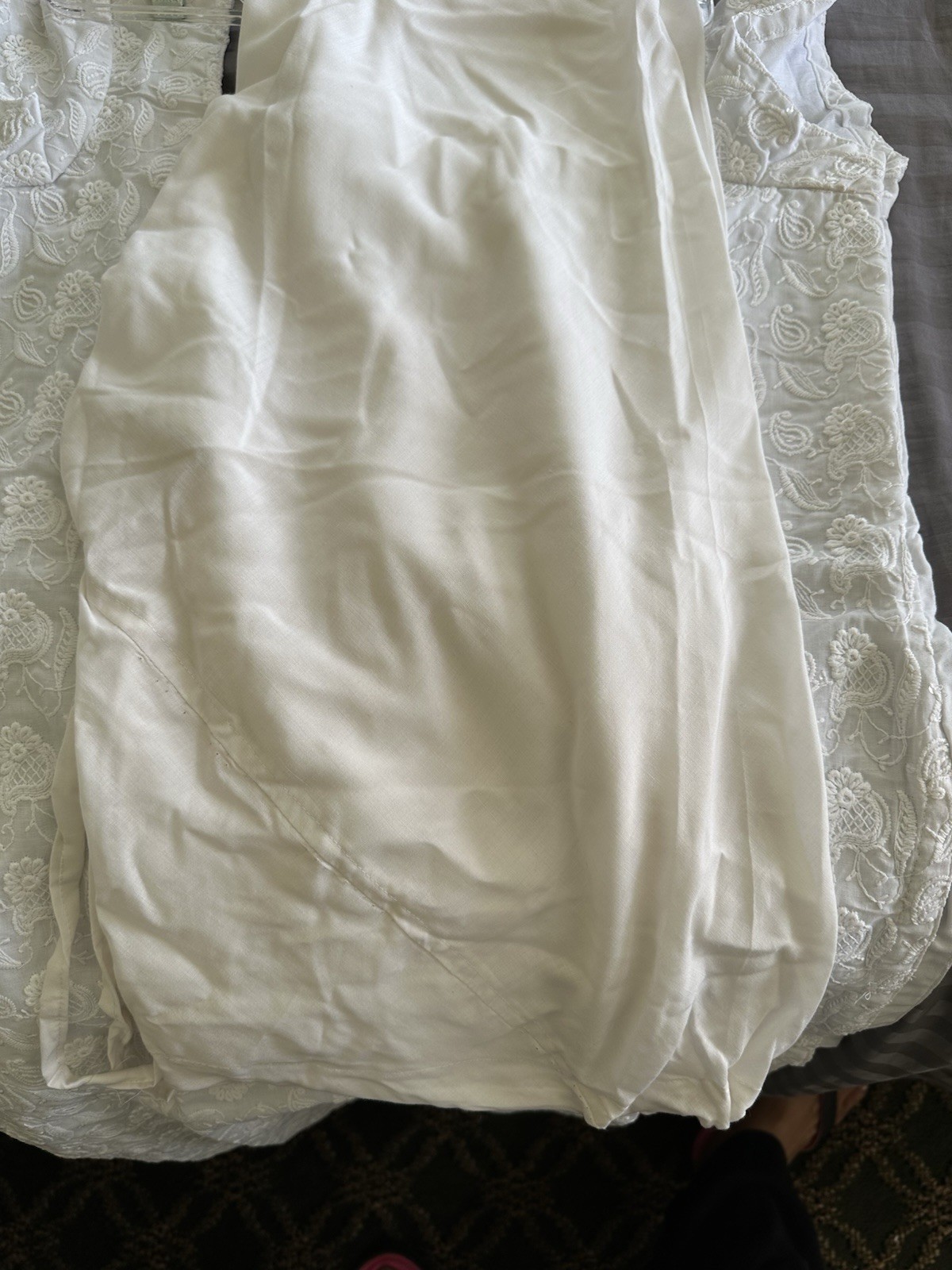 Preowned Chickankari Kurti White—Top And Bottom