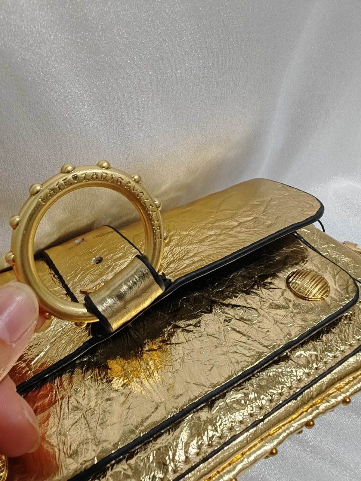 🎁🎁Zadig&Voltaire 20cm Women Gold Wrinkle Cow Leather Shoulder Bag Phone Pouch