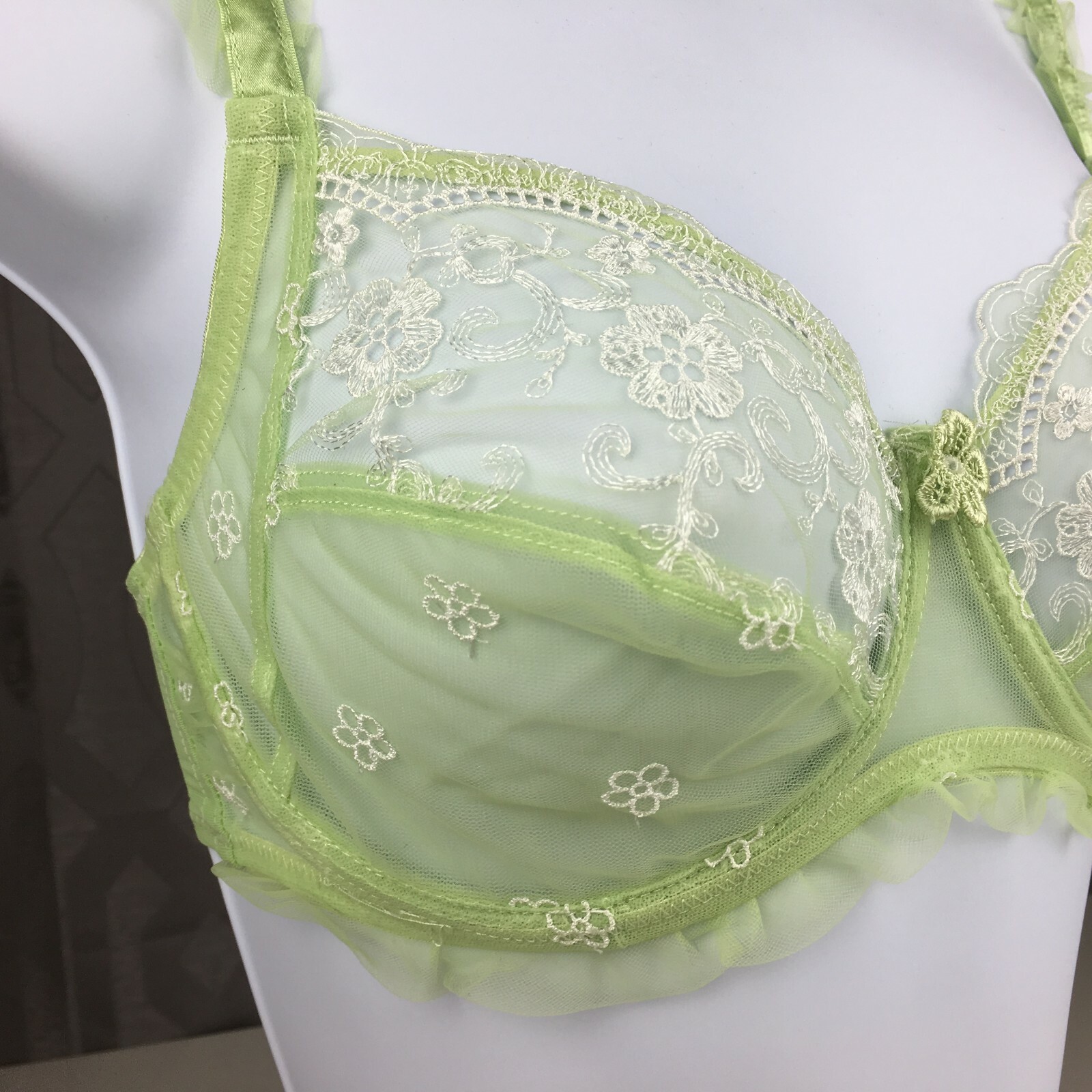 ALEGRO Sheer with Lace Underwire Sexy Lingerie Bra – Lime 9003 – NWT 30-40
