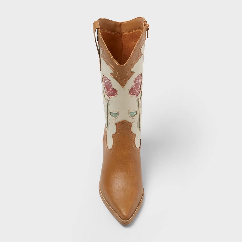 Women Natalie Western Boots with Memory Foam Insole – Universal Thread Cream