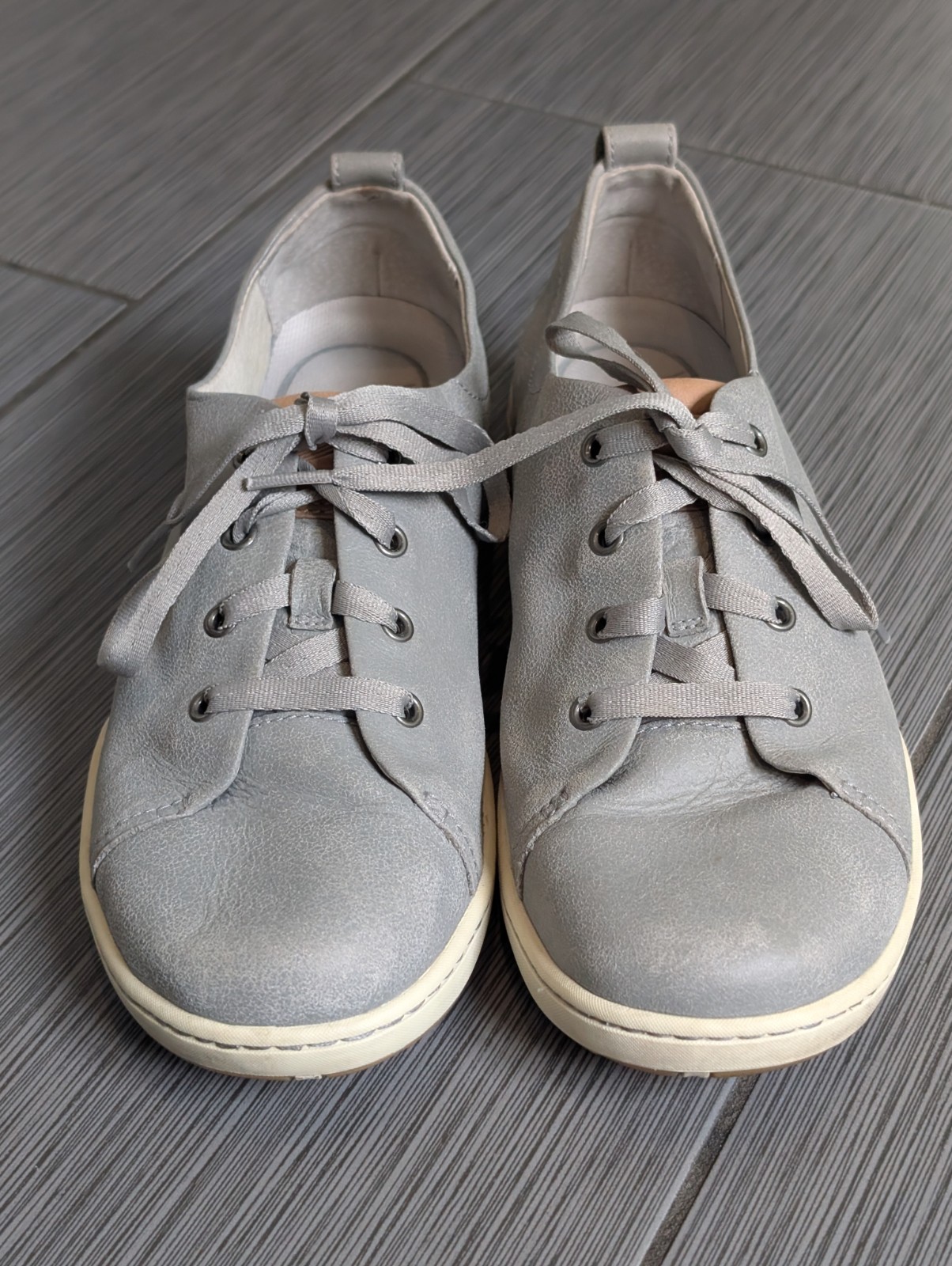 Dansko Gray Leather Lace-Up Renae Sneakers Casual Shoes EU 38 US Women’s 7.5/8
