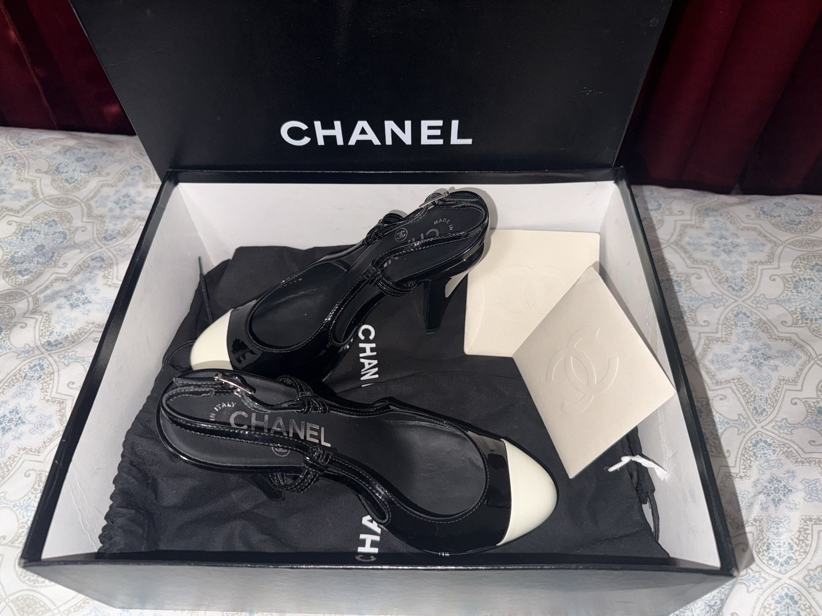 Vtg 2008 Chanel Black Bicolor Patent Leather Heels 36.5 *See Description*