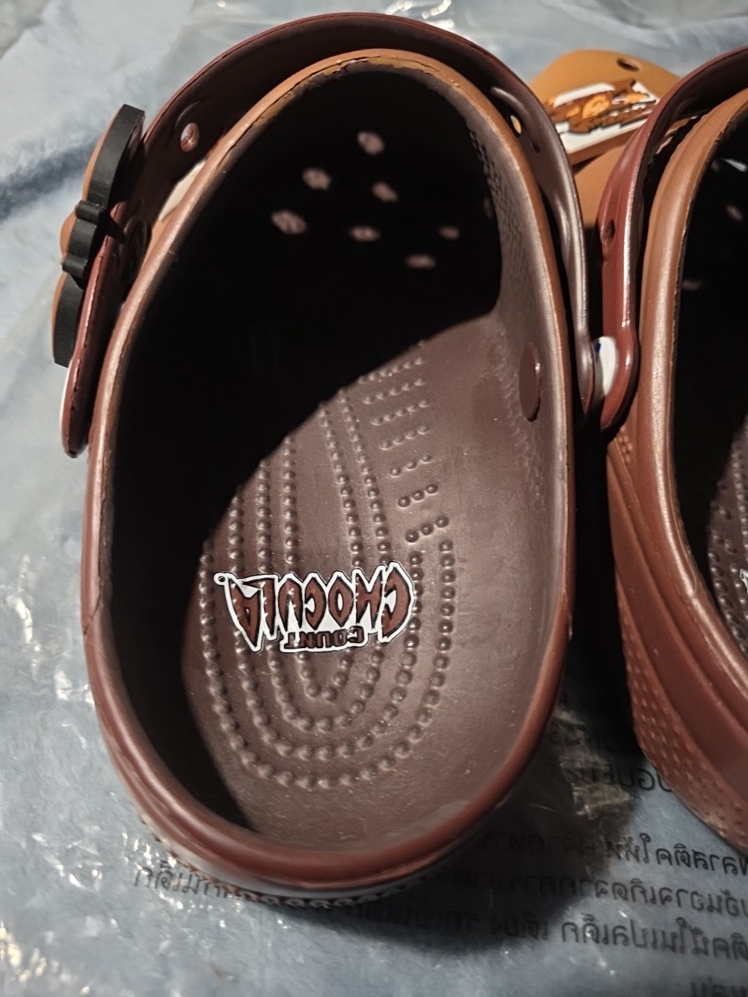 Crocs W8 M6 Count Chocula Classic Clog – Mocha General Mills Cereal Brown 80s
