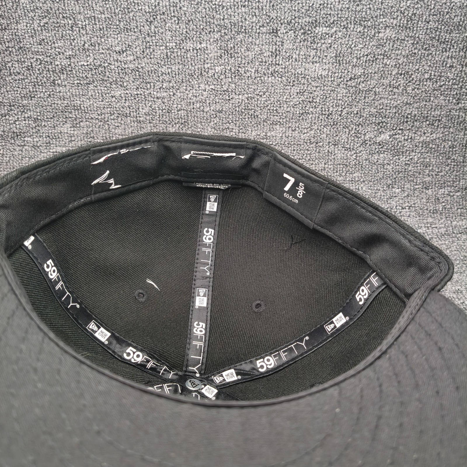 New Era Minor League Baseball 59FIFTY Fitted Black 7 3 8 Retro Cap