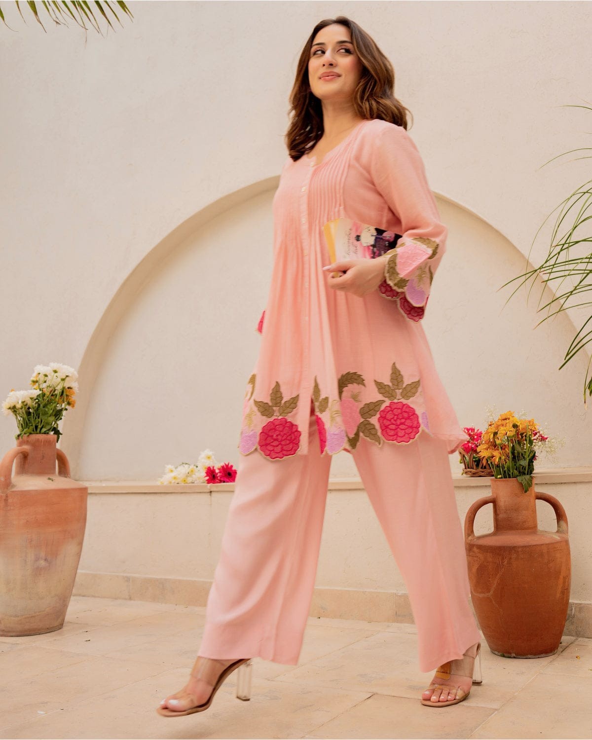 Women Floral Embroidered Kurta Pant Set A-Line Kurti Casual Ethnic Outfit