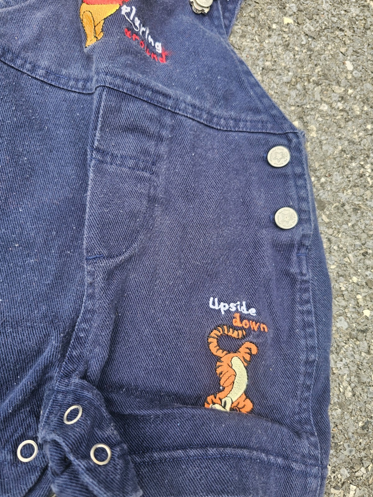 Infant Vtg Winnie The Pooh Tigger Embroidered Denim Short Overalls 12 months