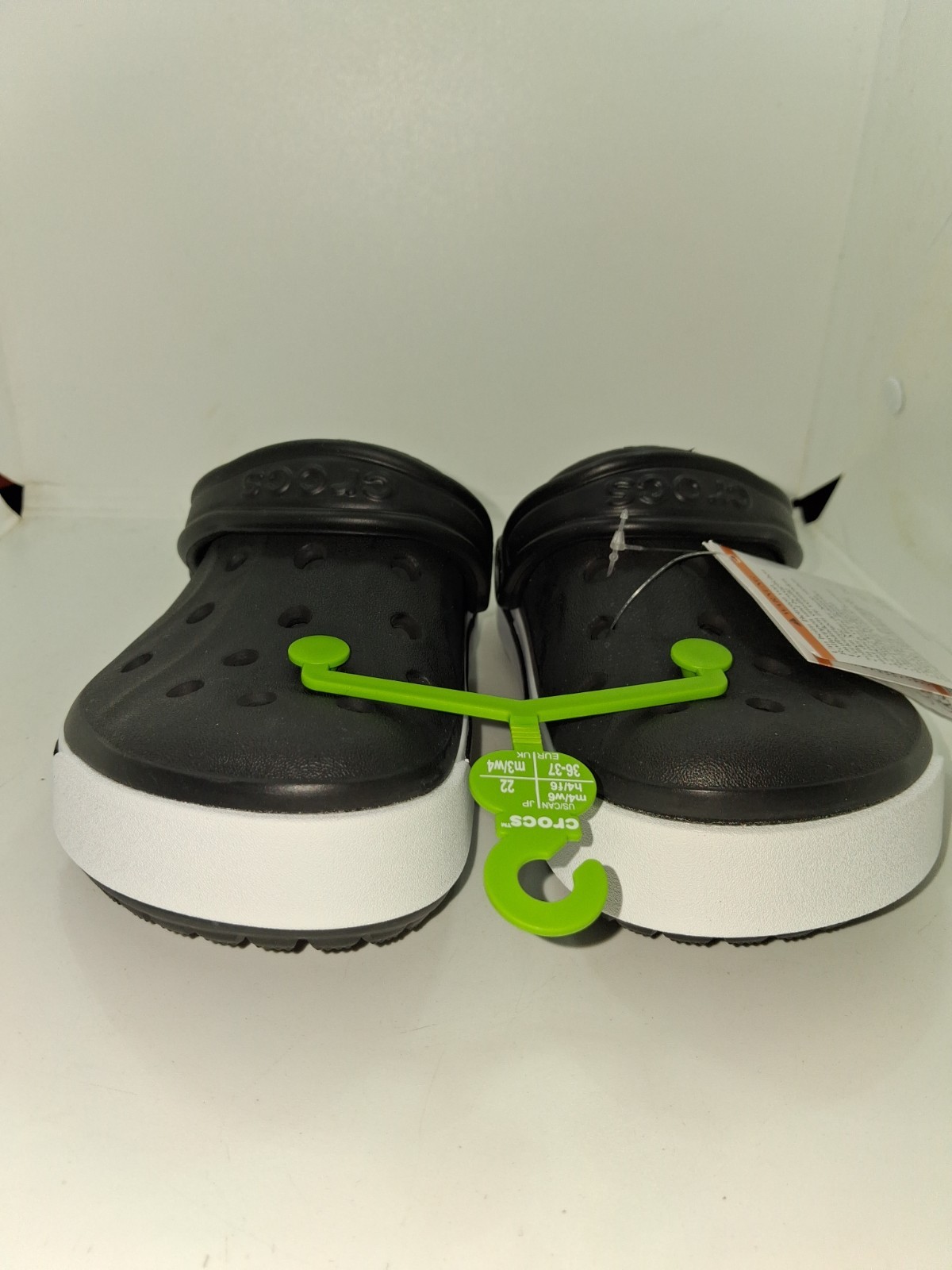 Crocs Unisex-kids Bayaband Clogs, Black/White Sz 4B/6G NWTS