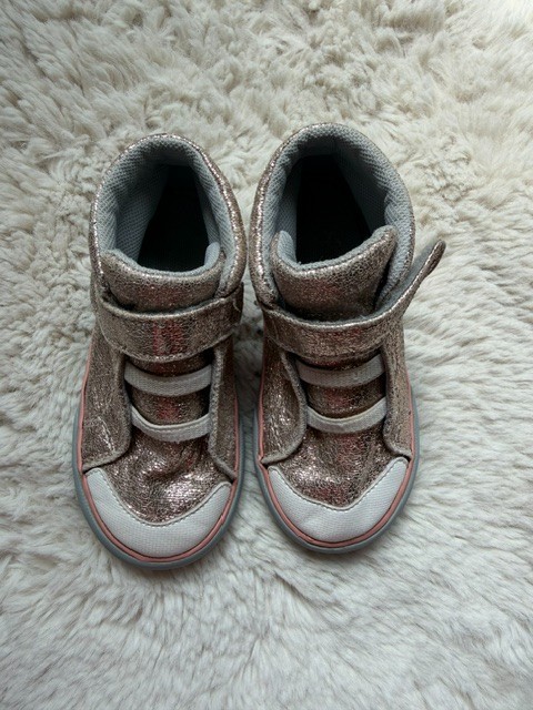 See Kai Run Toddler Glitter High-Top Sneakers (Drew) in Gold Size 8
