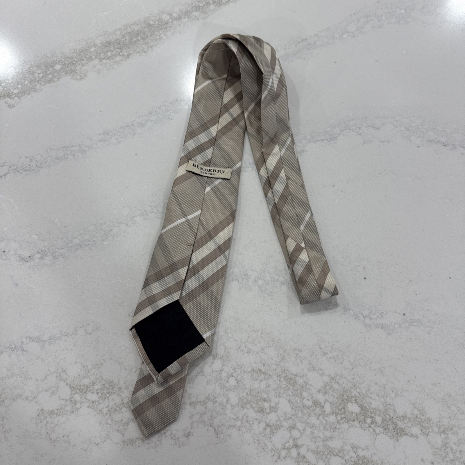 Burberry Tie Check Beige White Tartan Plaid Classic Vintage London