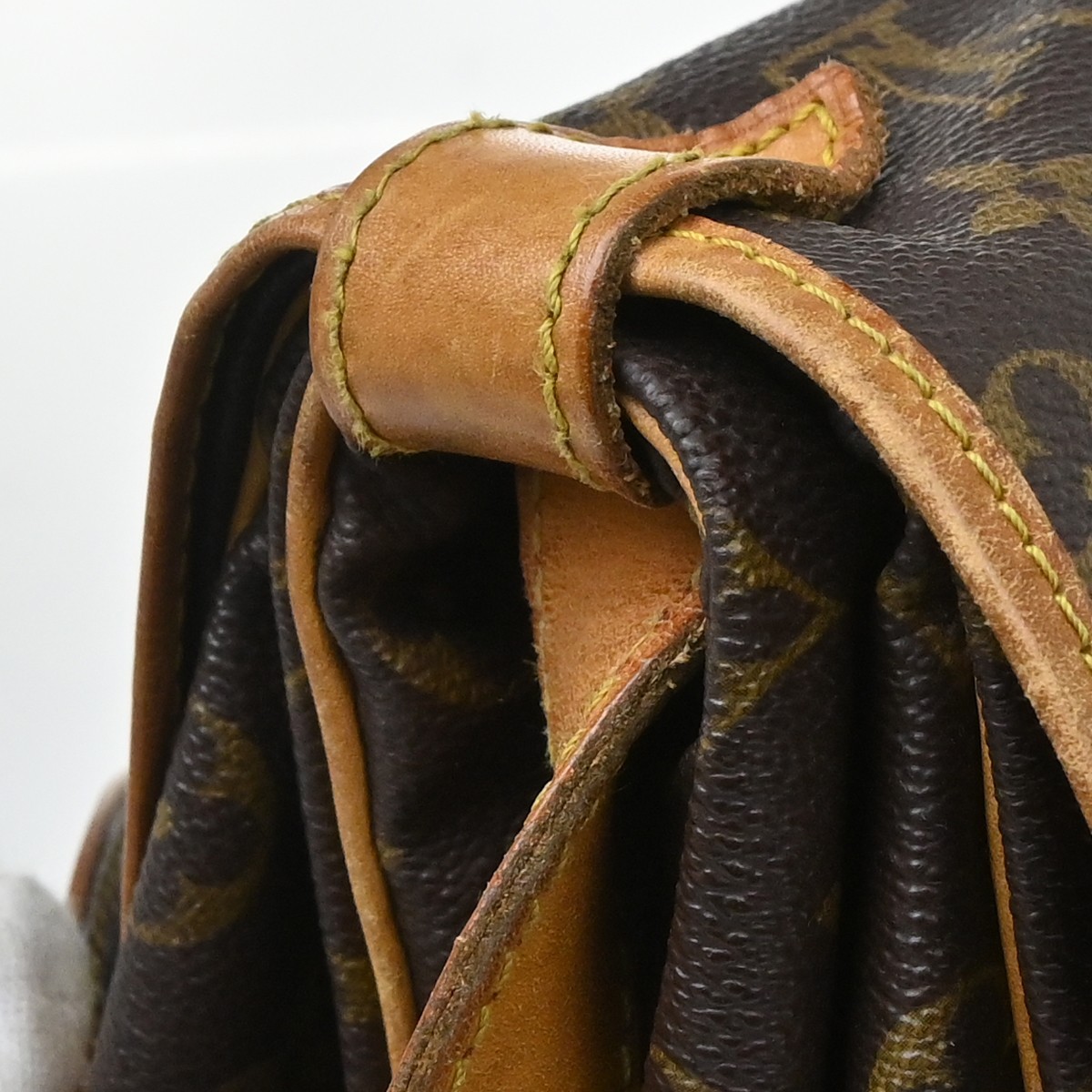 Best06 LOUIS VUITTON SAUMUR 35 SHOULDER BAG MONOGRAM M42254 AR0992 YQ05746