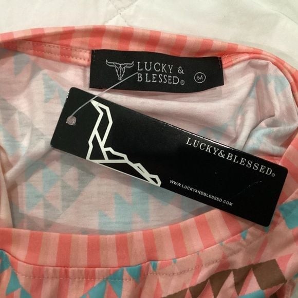 Lucky & Blessed Coral Sleeveless Tank with Geometric Embroidery – Size M – NWT