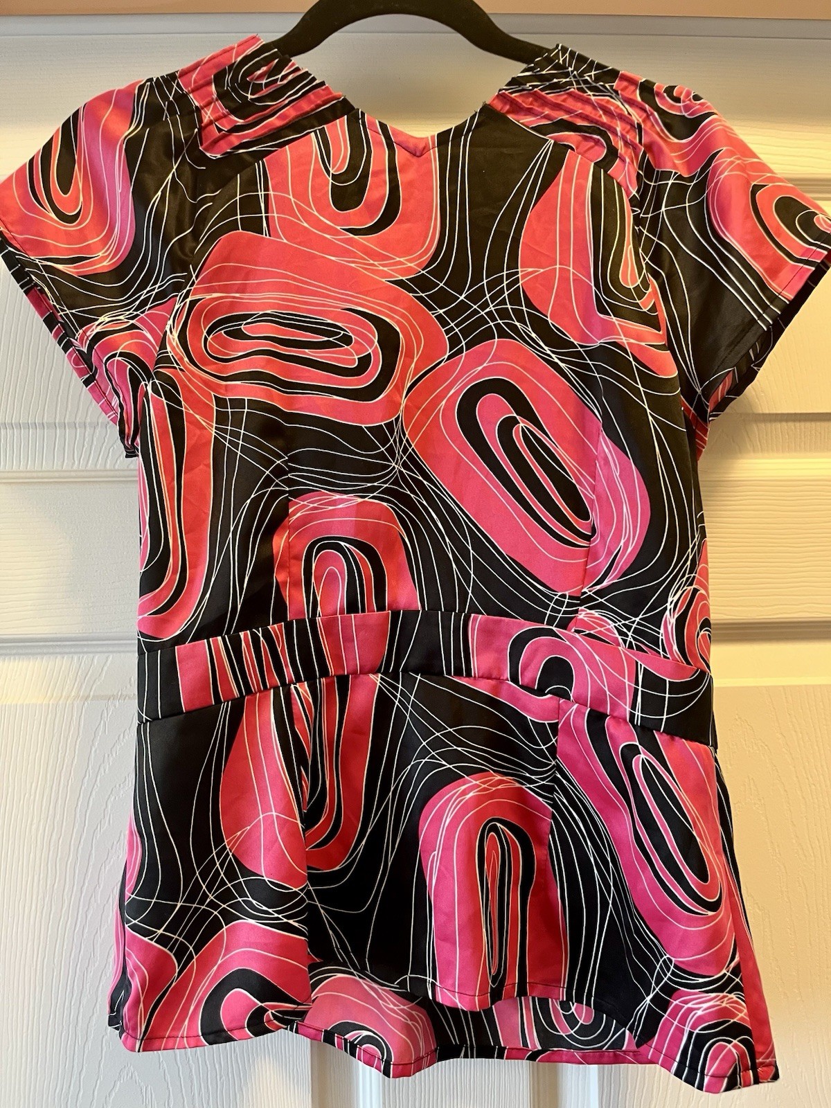 Worthington Women’s Petite PM Pink Black White Abstract V-Neck Cap Sleeve Peplum