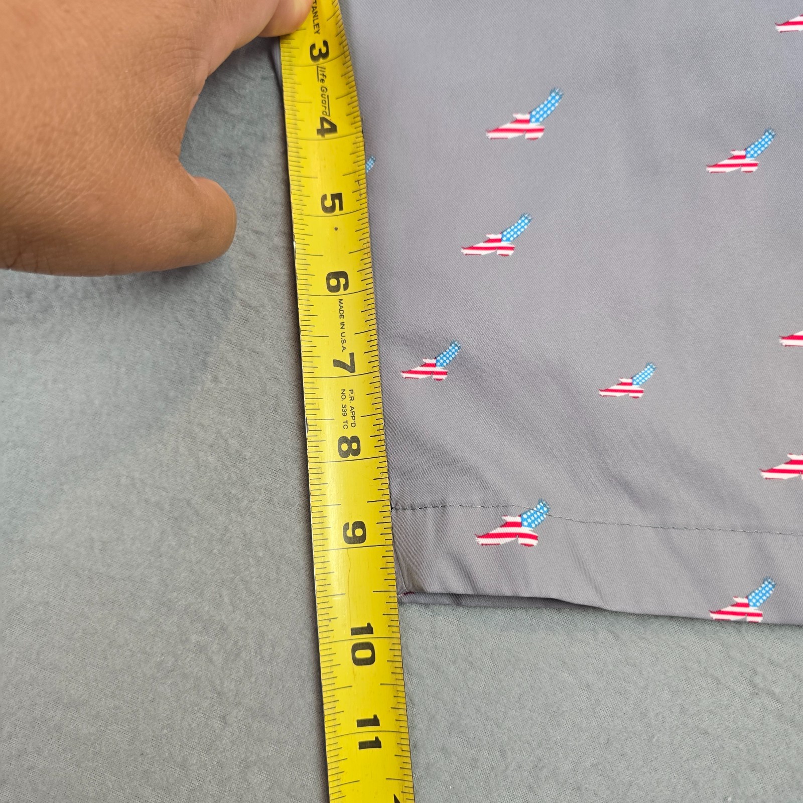 Walter Hagen Men’s Golf Shorts Size 38 Gray Patriotic USA Flag Print Performance