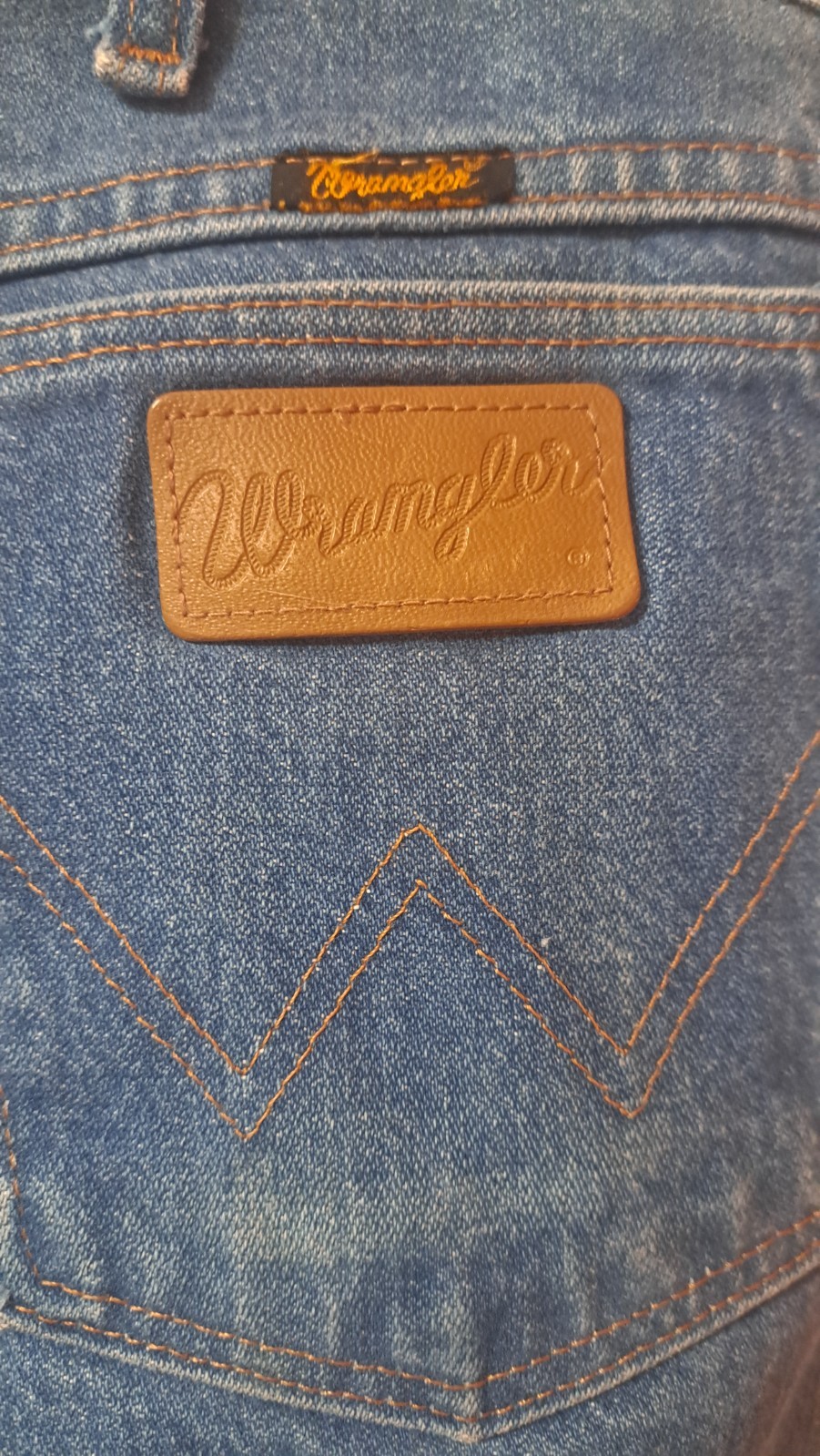 Wrangler 13MWZ Cowboy Cut 36×38 *See description