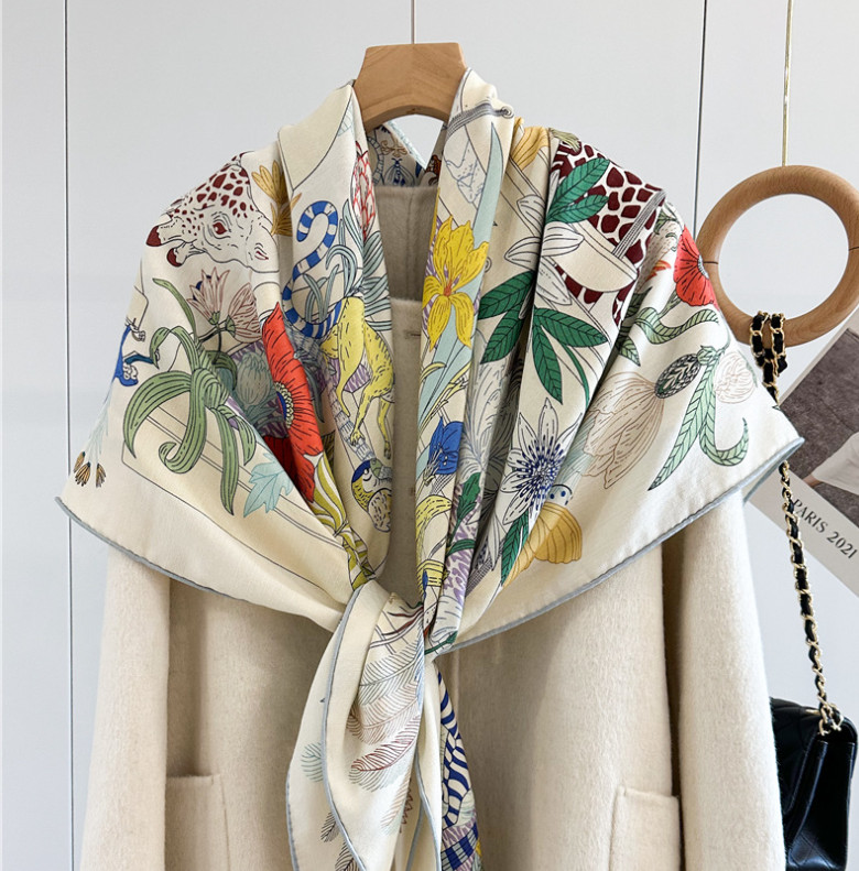 70% Cashmere 30% Silk Wrap Scarf garden Print Double Face Print Shawl 135X135cm