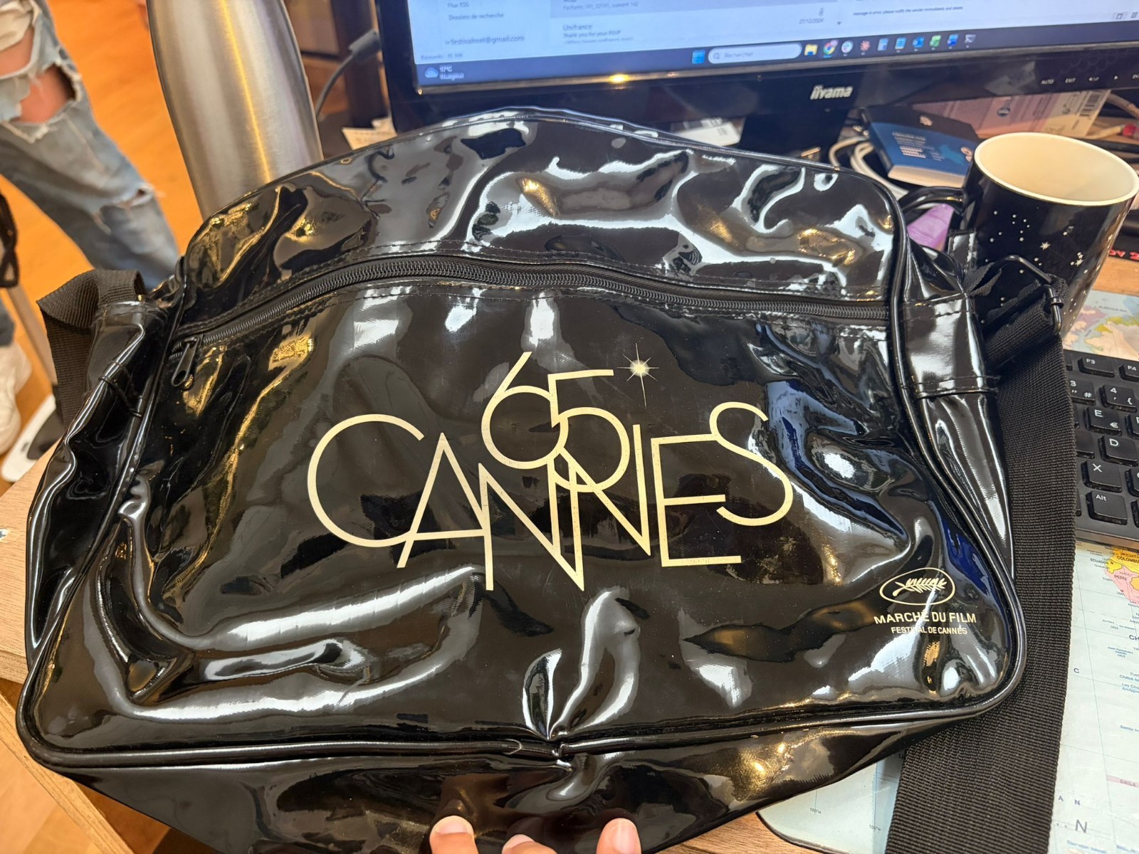 Cannes Film Festival Black Canvas Body Bag Adjustable Strap Zip Pocket New