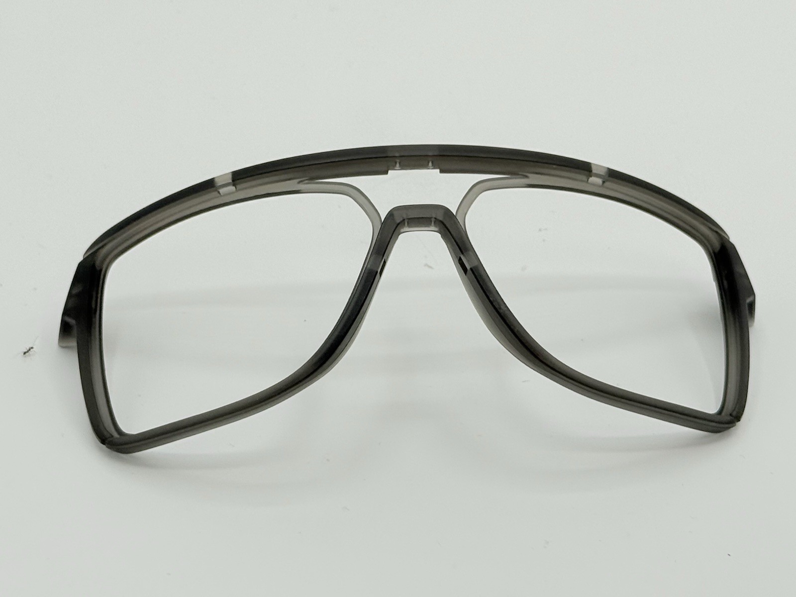 OAKLEY CASTEL SUNGLASSES TRANSLUCENT GRAY SMOKE REPLACEMENT FRONT FRAME ORBITALS