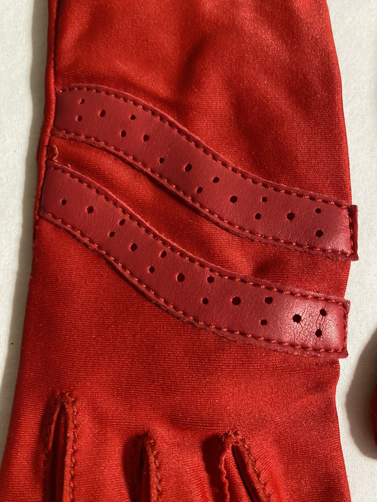 Sheer Energy Gloves Red One Size 81% Nylon 19% Spandex Faux Leather Vintage